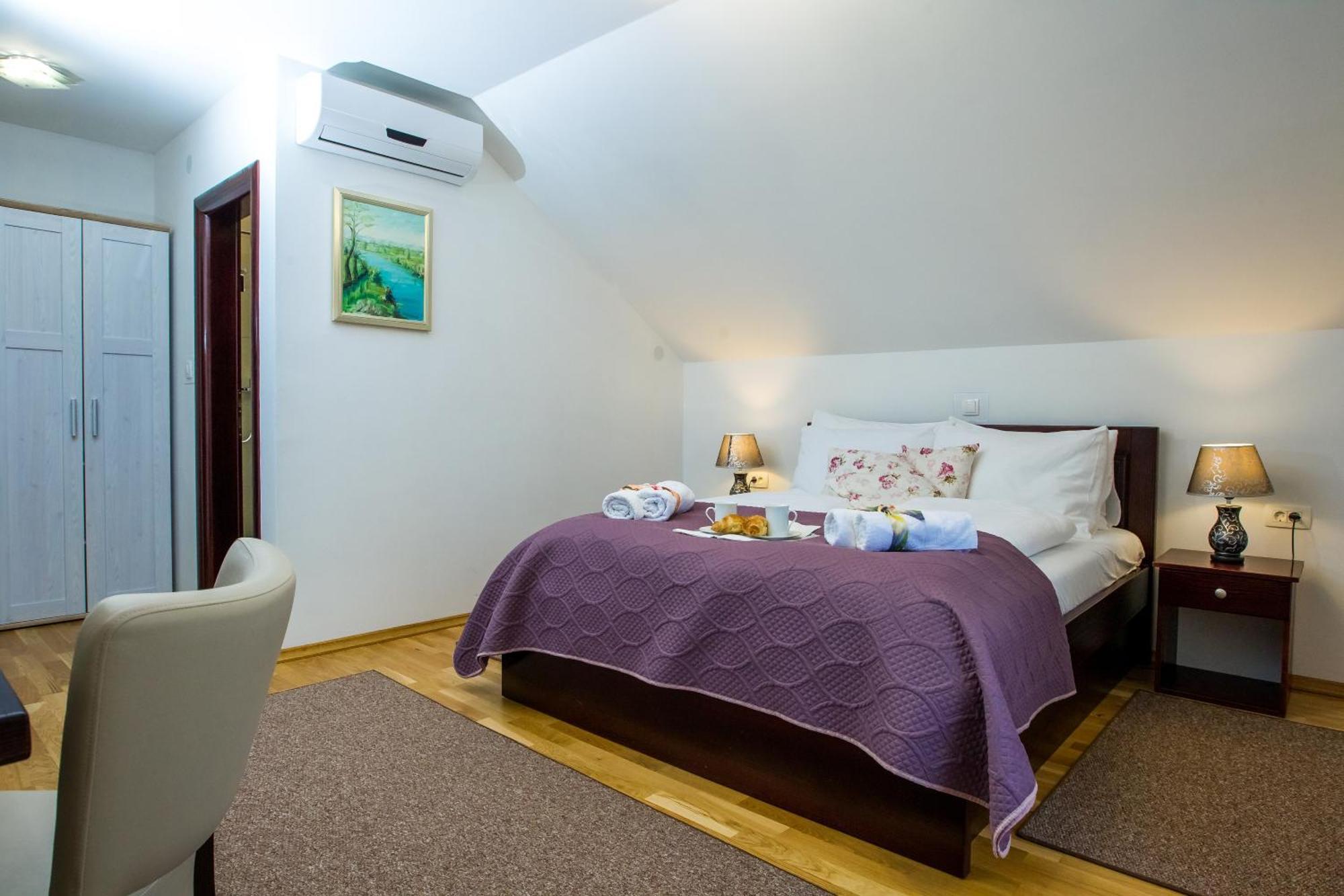 B&B Lady Of The Lake Jezerce Zimmer foto